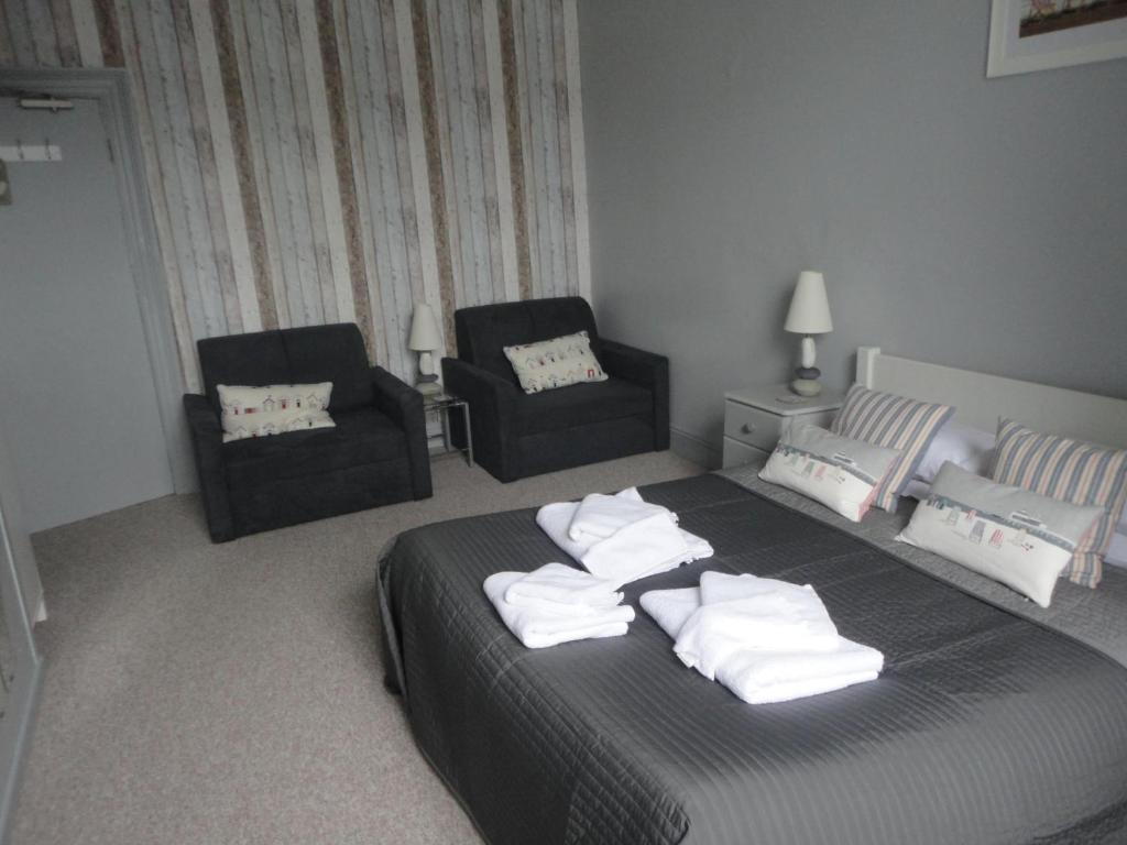 Waves In Bed & Breakfast Bournemouth Ngoại thất bức ảnh